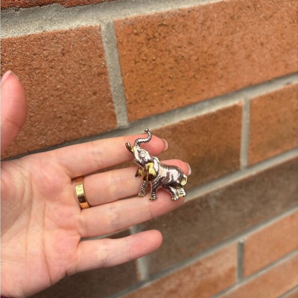 Vtg Small Dainty Gold-tone and Silver-tone Elephant Brooch Pin Rhinestone Eye - Picture 1 of 4